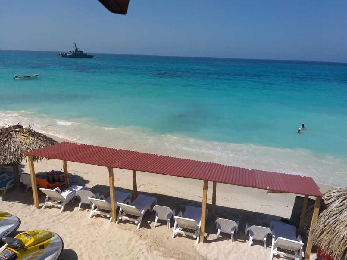 Baru Express Hotel Playa Blanca Buitenkant foto