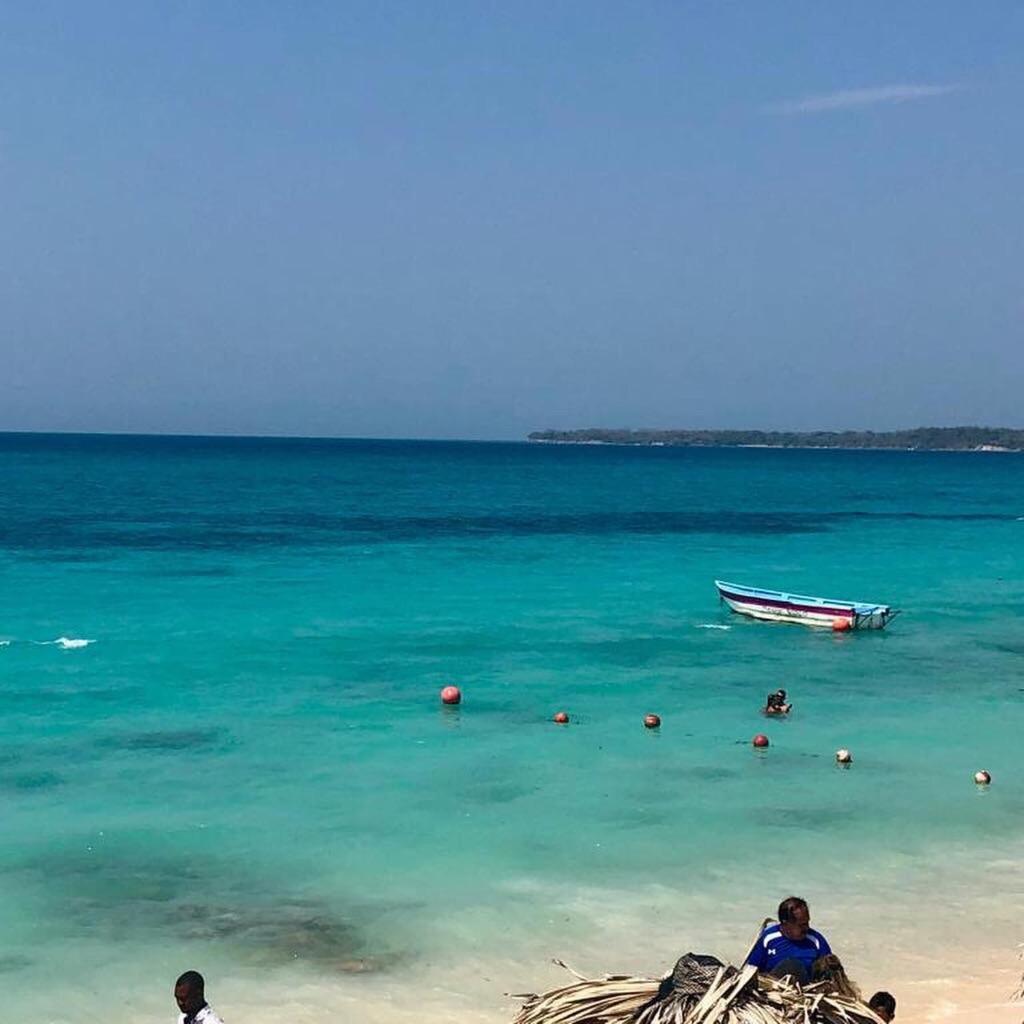 Baru Express Hotel Playa Blanca Buitenkant foto